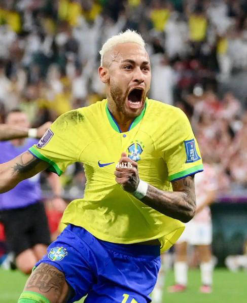 九游体育-德布劳内与70激战澳大利亚队分钟，刷新纪录胜负难料！，内马尔焦点对战引发球迷热议(马尔默对奥雷布洛比分预测)